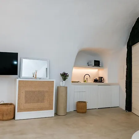 公寓 Three Bells 菲罗斯特法尼