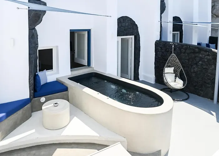 Апартаменты Three Bells Фиростефани