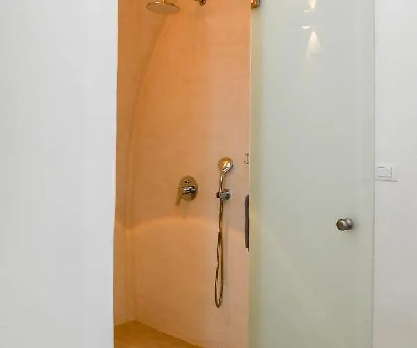 Three Bells Apartamento Firostefani