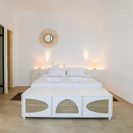 Three Bells فِروستيفاني