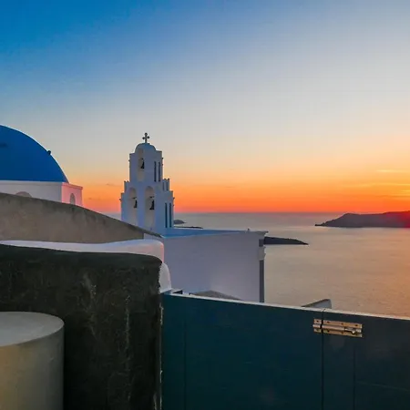 Three Bells 피로스테파니